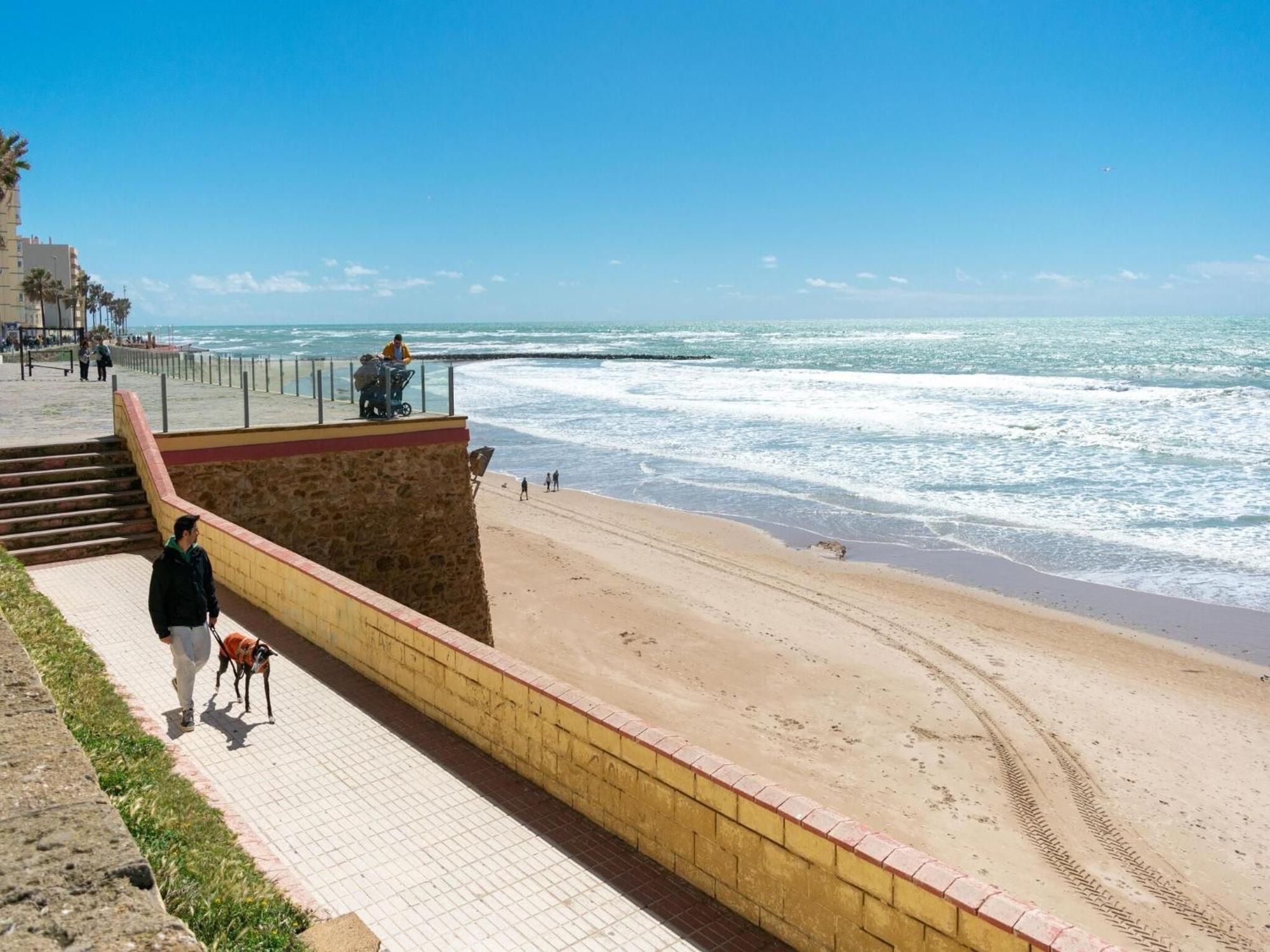 Cosy Holiday Home With Sea-View Cádiz Eksteriør billede